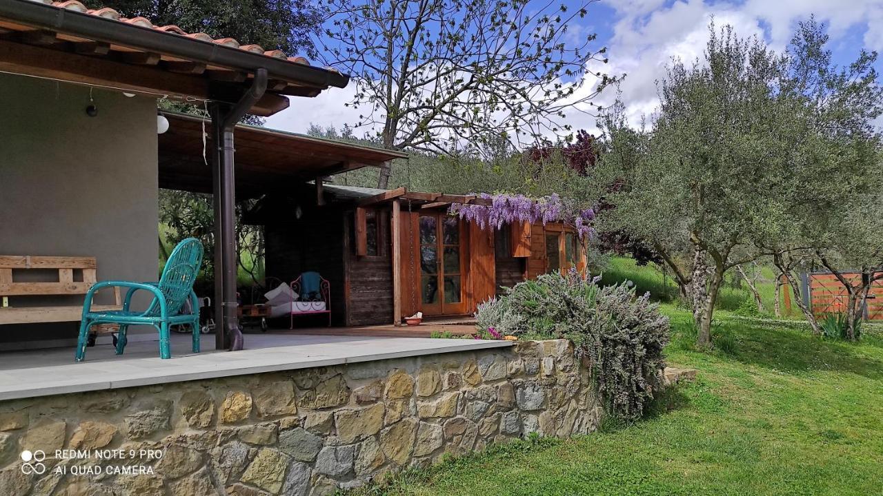 B&B La Casina Di Iris Arezzo Eksteriør billede